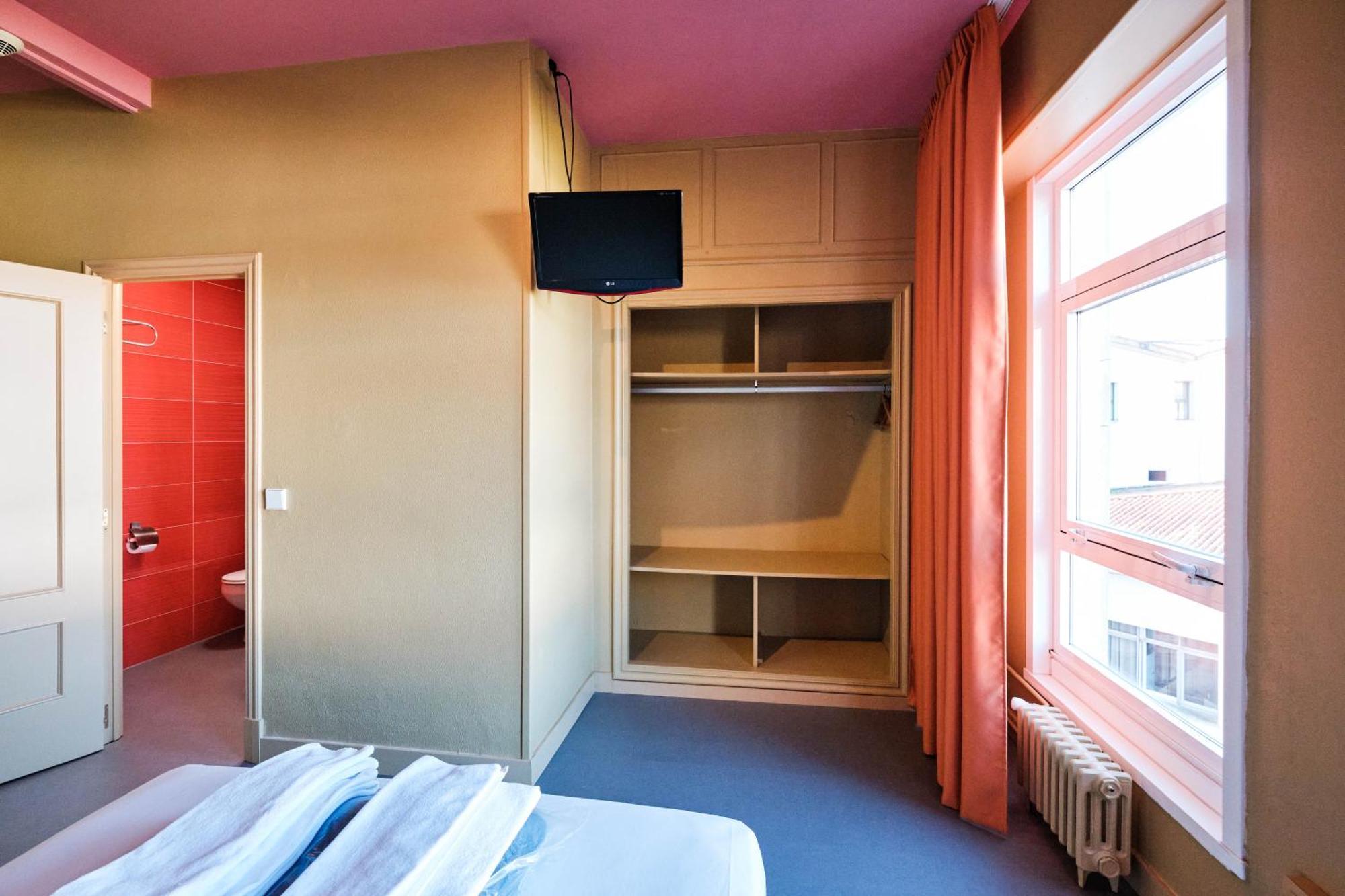 Hostel Loop
