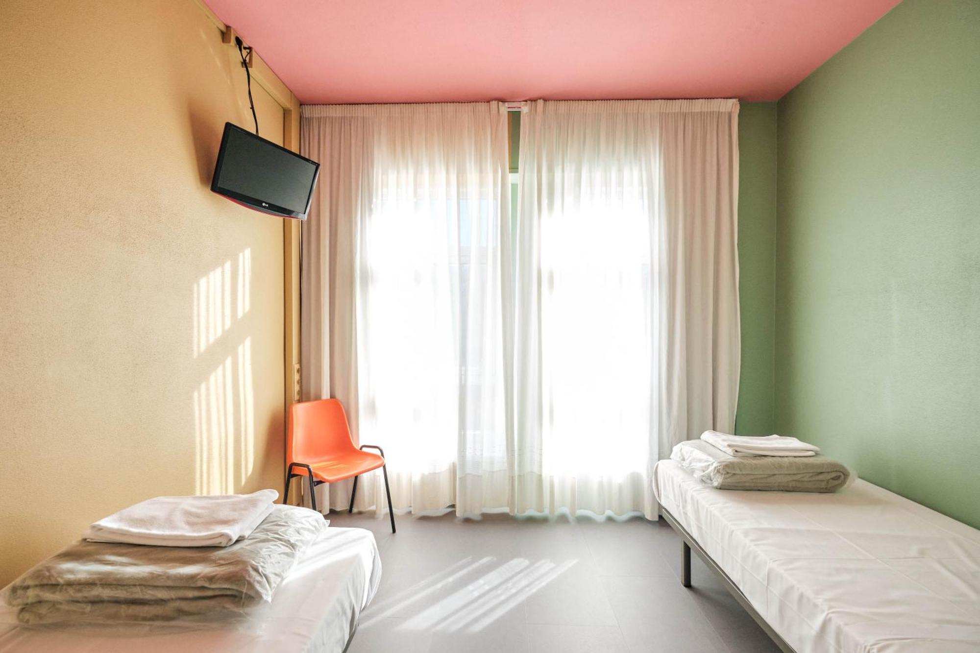 Loop Hostel *